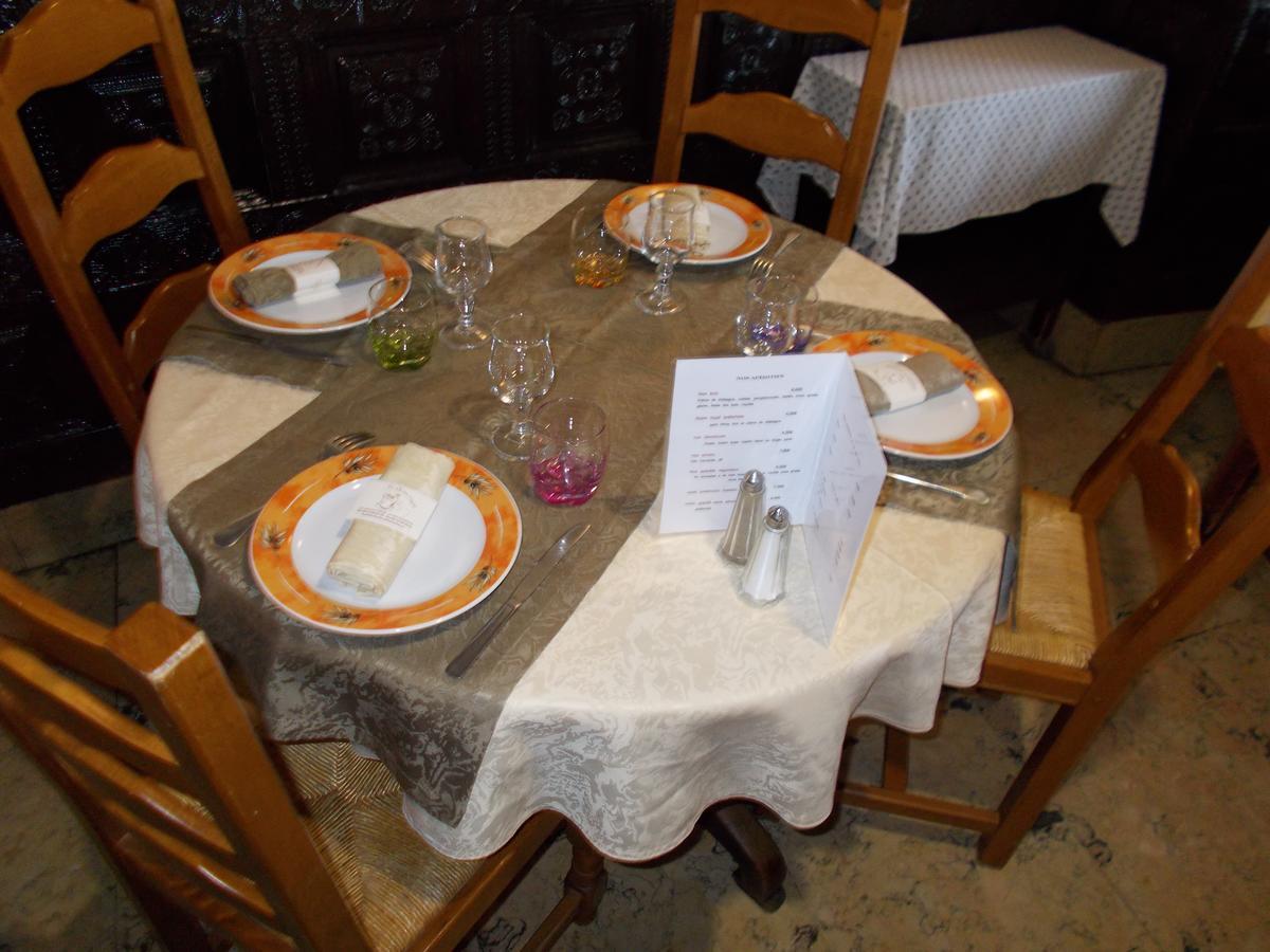 Logis Hotel Restaurant La Chaumiere Tournon-sur-Rhone Dış mekan fotoğraf