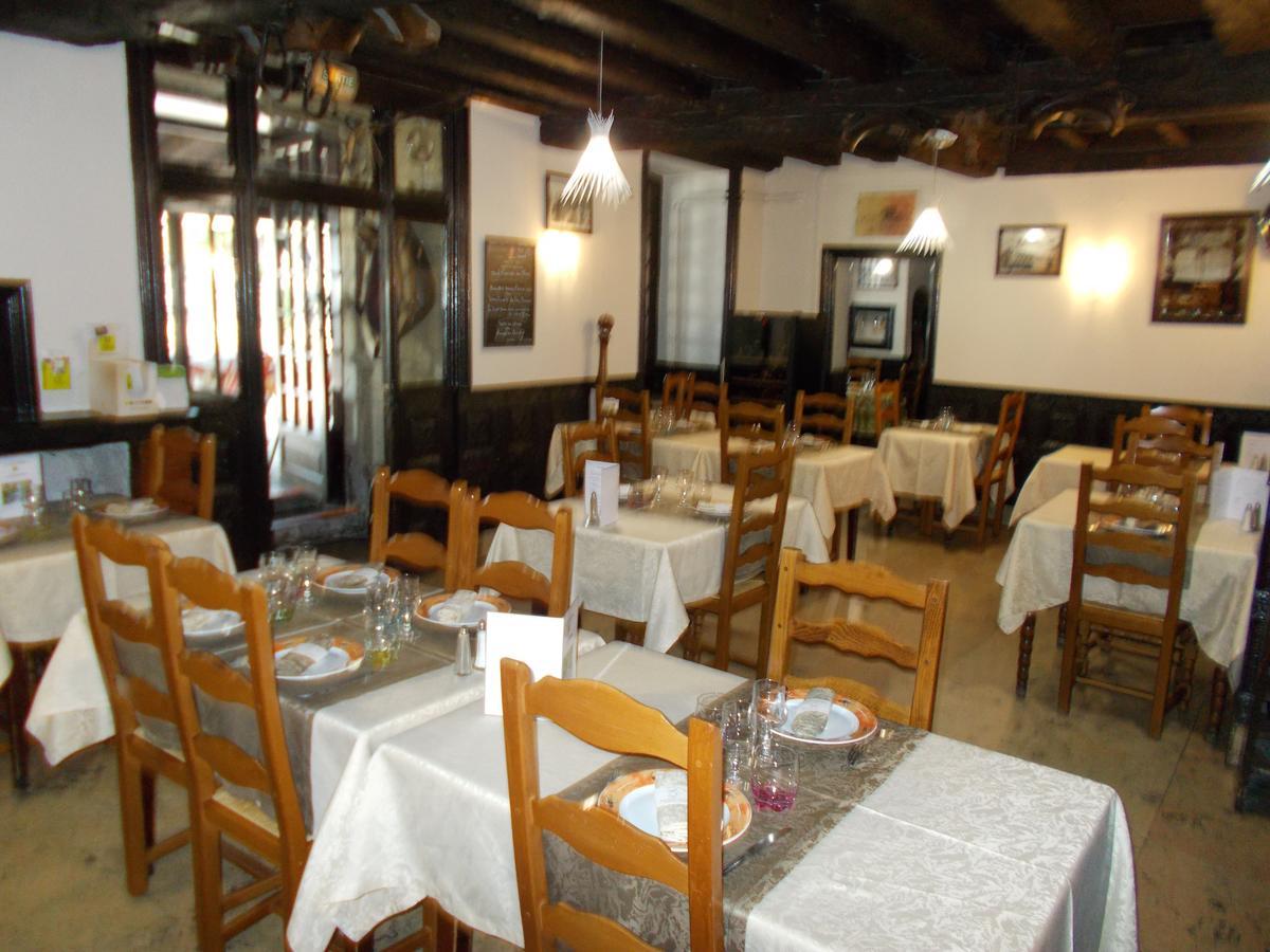 Logis Hotel Restaurant La Chaumiere Tournon-sur-Rhone Dış mekan fotoğraf